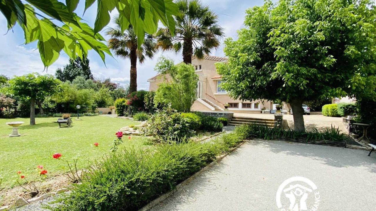 Photo of Outdoor in Villemoustaussou