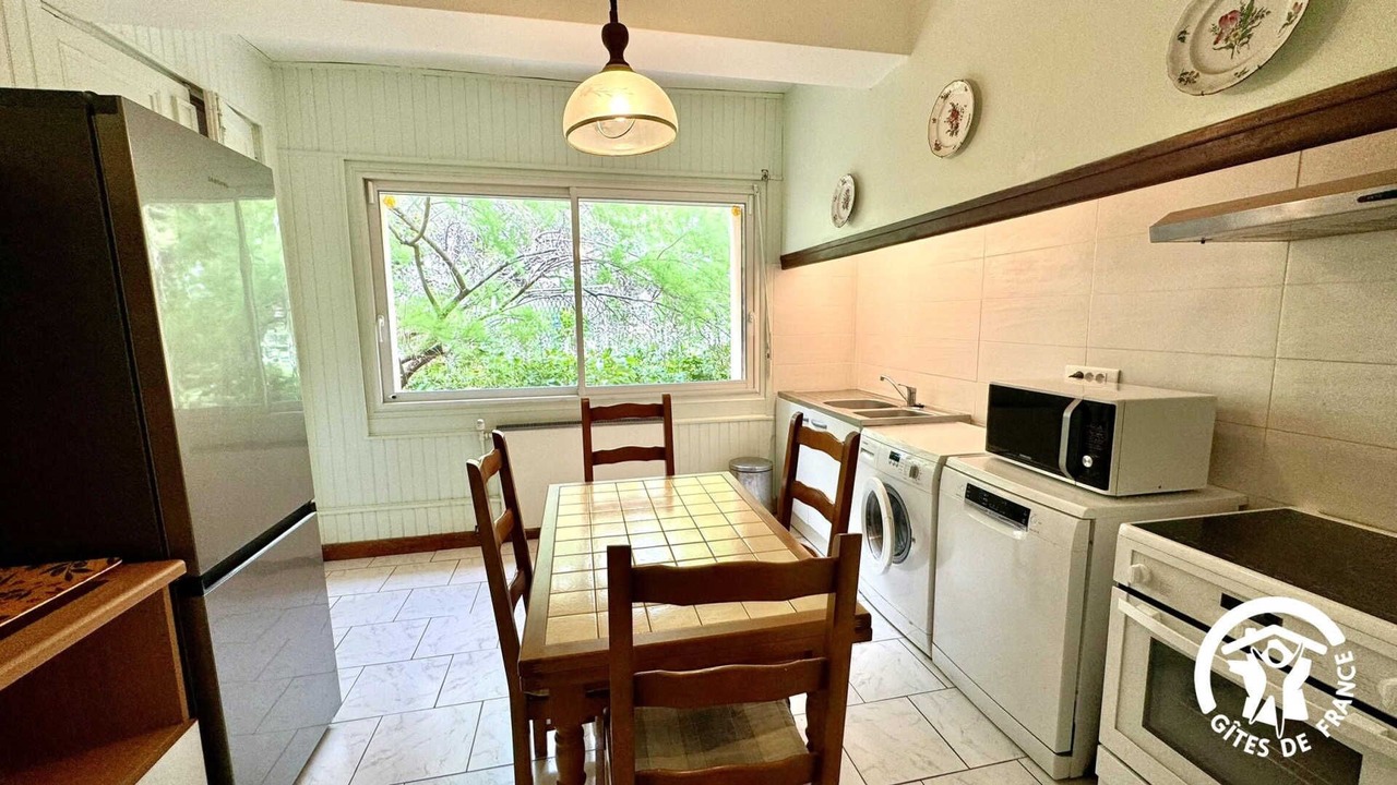 Photo of Kitchen in Peyriac-de-Mer
