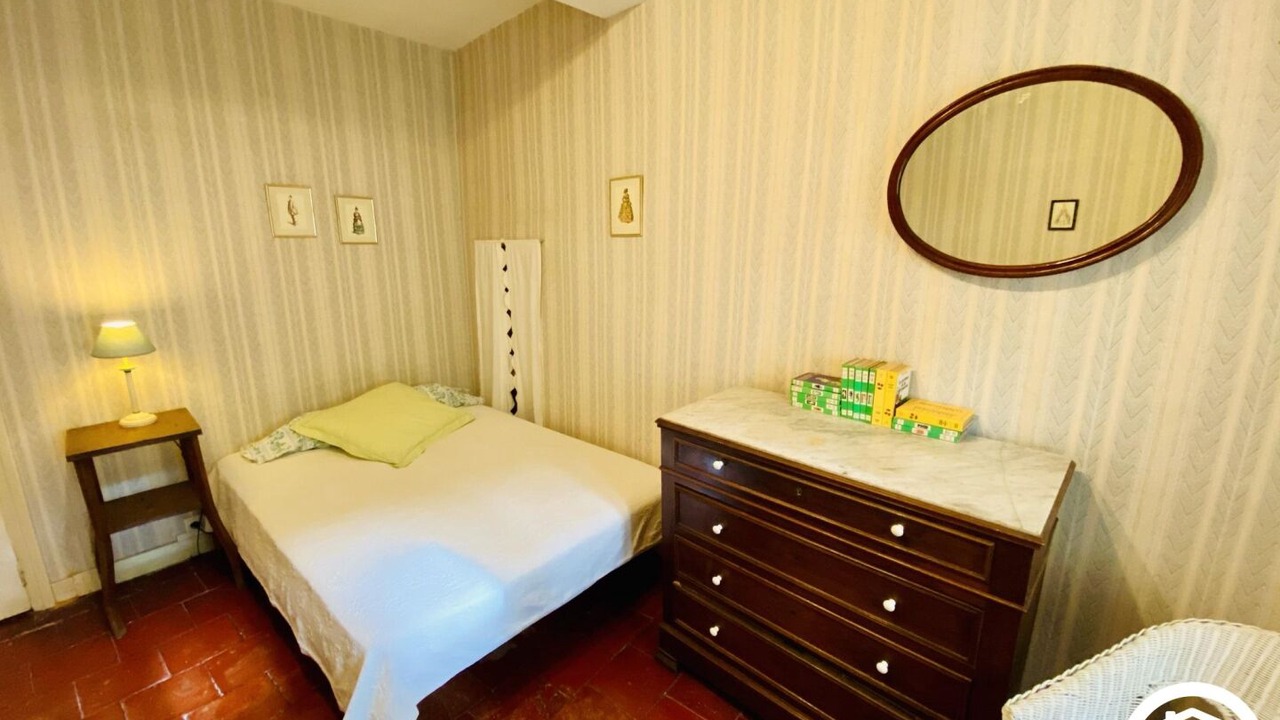 Photo of Bedroom in Villeneuve-Minervois