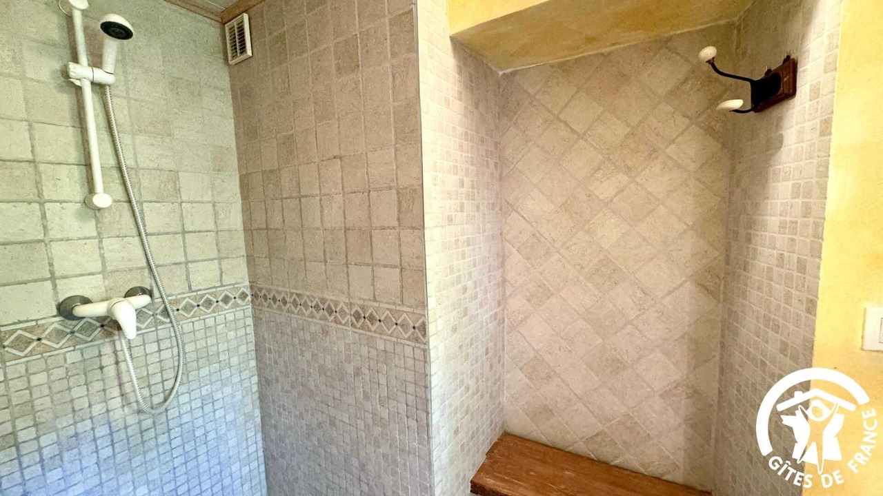 Photo of Bathroom in Albas