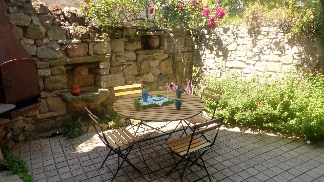 Photo of Outdoor in Albas
