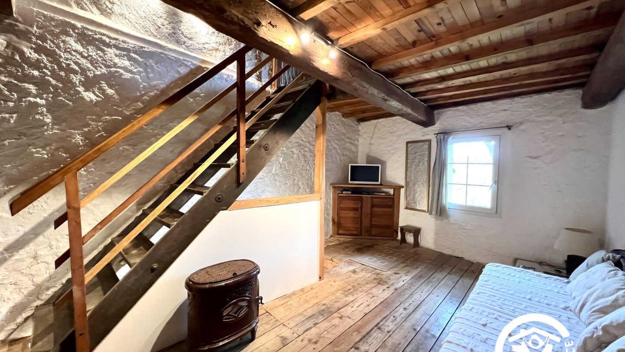 Photo of Livingroom in Saint-Martin-des-Puits