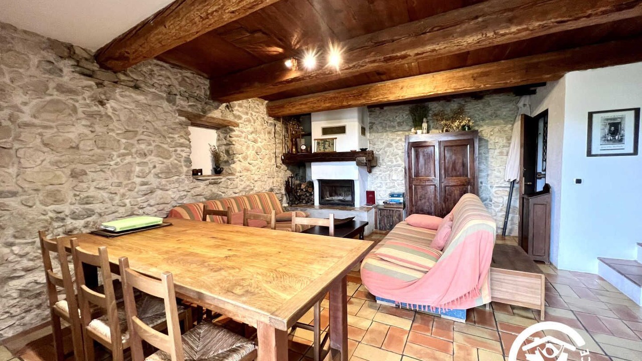 Photo of Livingroom in Saint-Martin-des-Puits