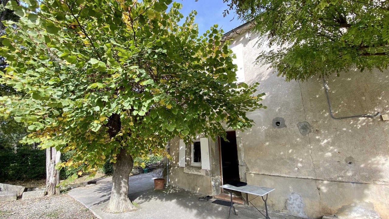 Photo of Patio Balcony in Laure-Minervois