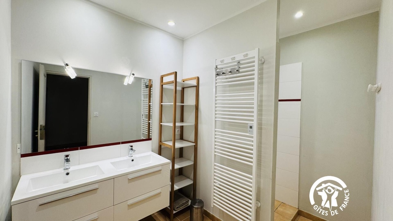 Photo of Bathroom in Sainte-Eulalie