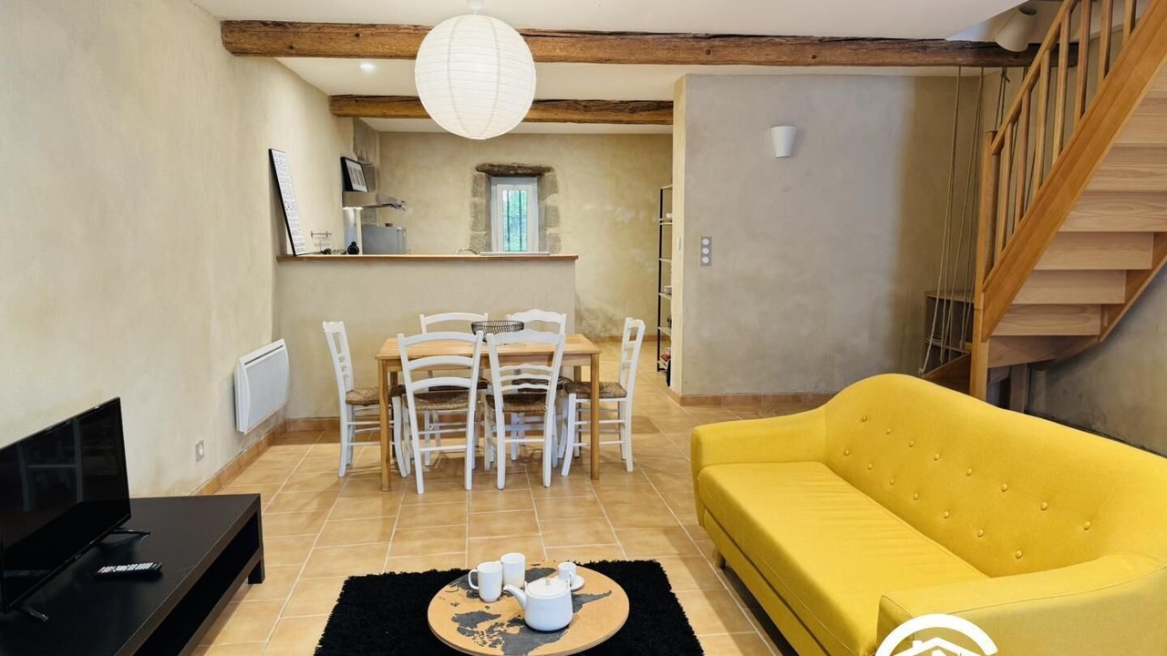 Photo of Livingroom in Sainte-Eulalie