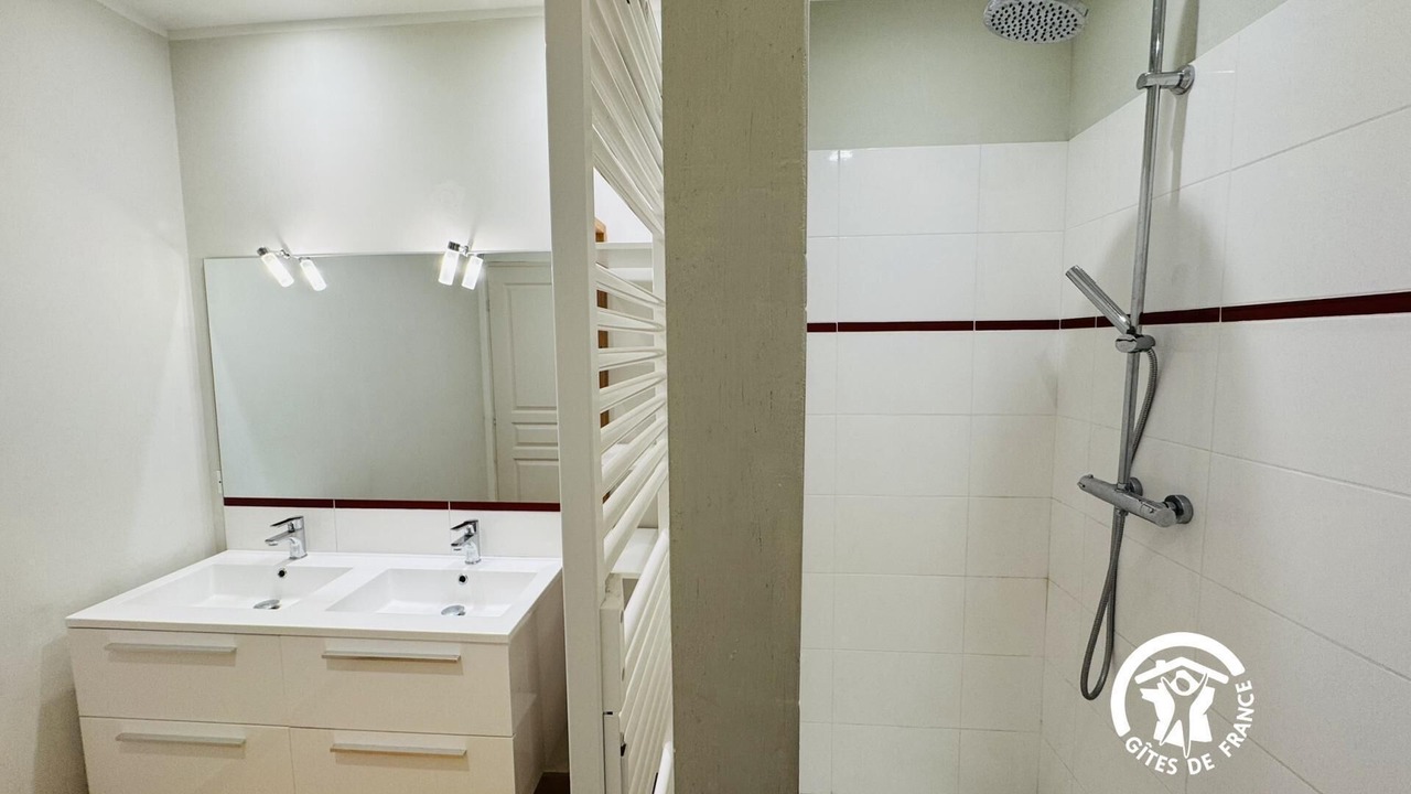 Photo of Bathroom in Sainte-Eulalie