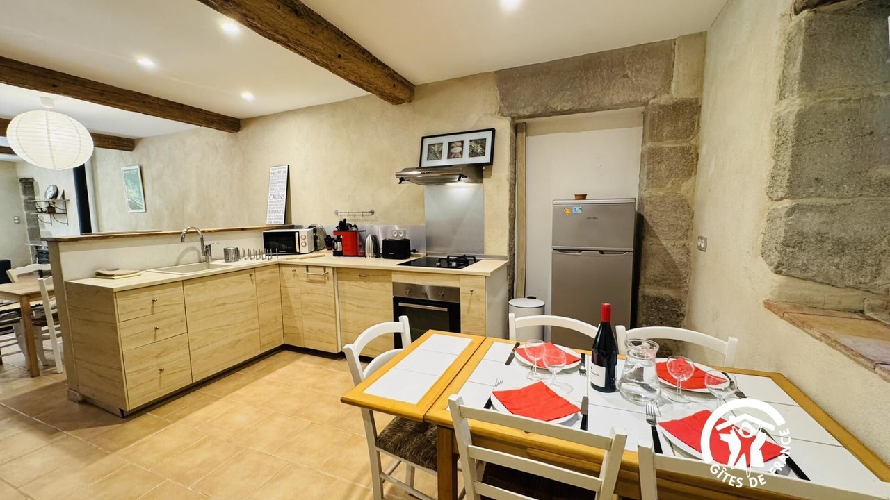 Photo of Kitchen in Sainte-Eulalie