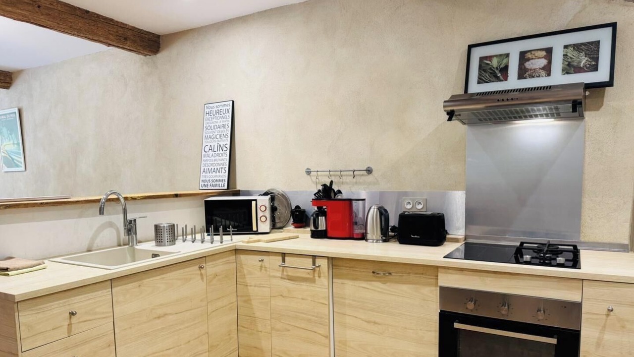 Photo of Kitchen in Sainte-Eulalie
