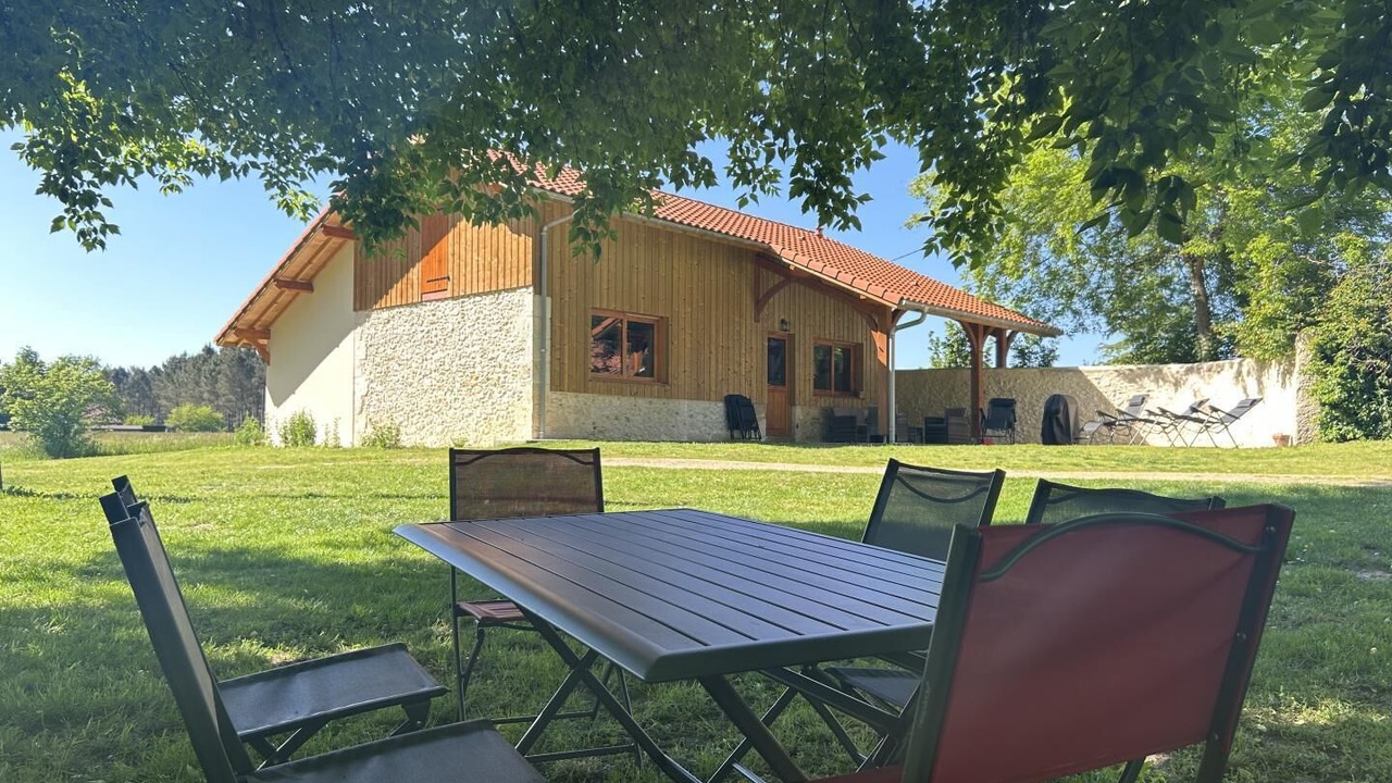 Photo of Outdoor in Arue