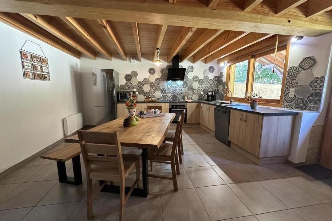 Photo of Kitchen in Arue