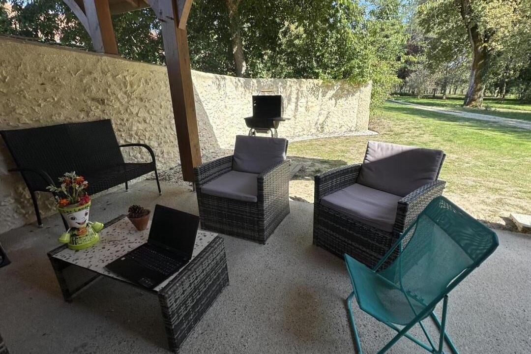 Photo of Patio Balcony in Arue
