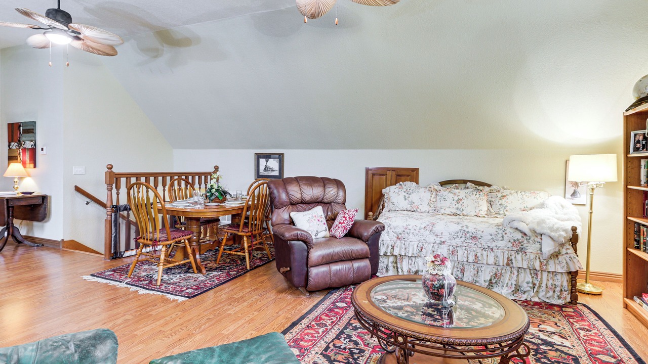 Photo of Bedroom in Rogers
