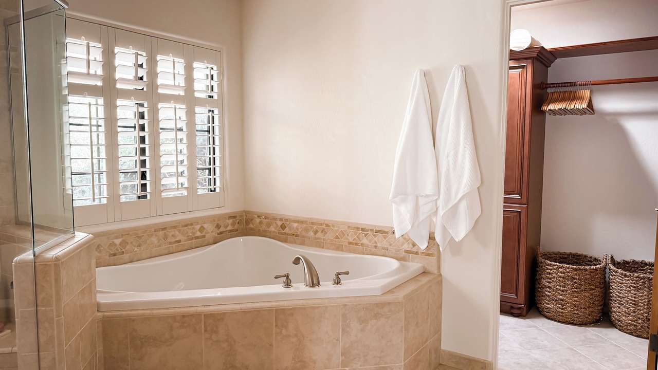 Photo of Bathroom in Pinnacle Peak