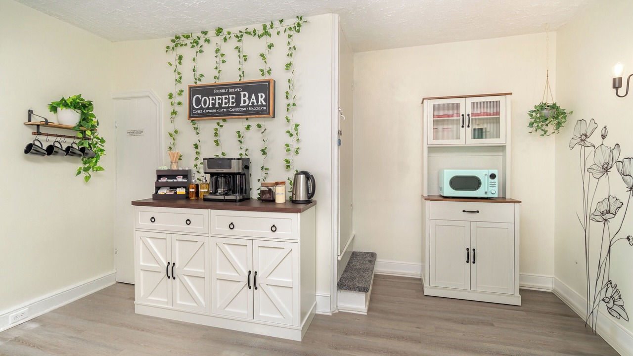 Photo of Others in Elizabethtown