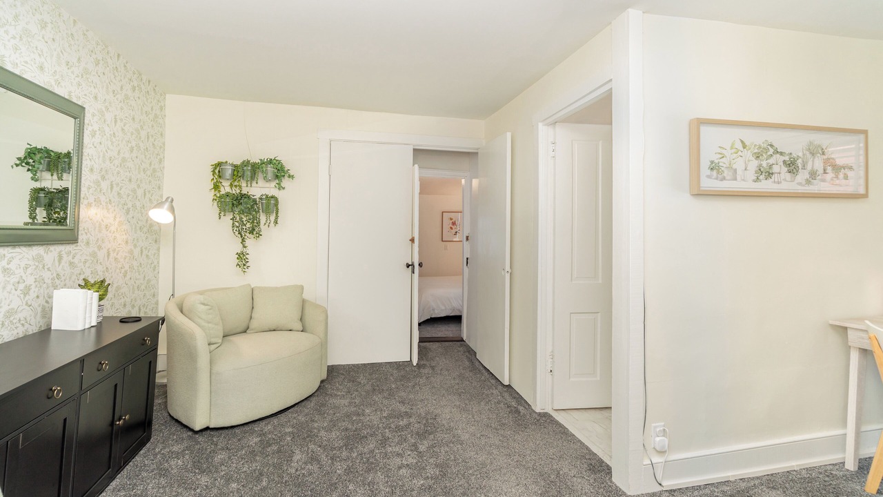 Photo of Others in Elizabethtown