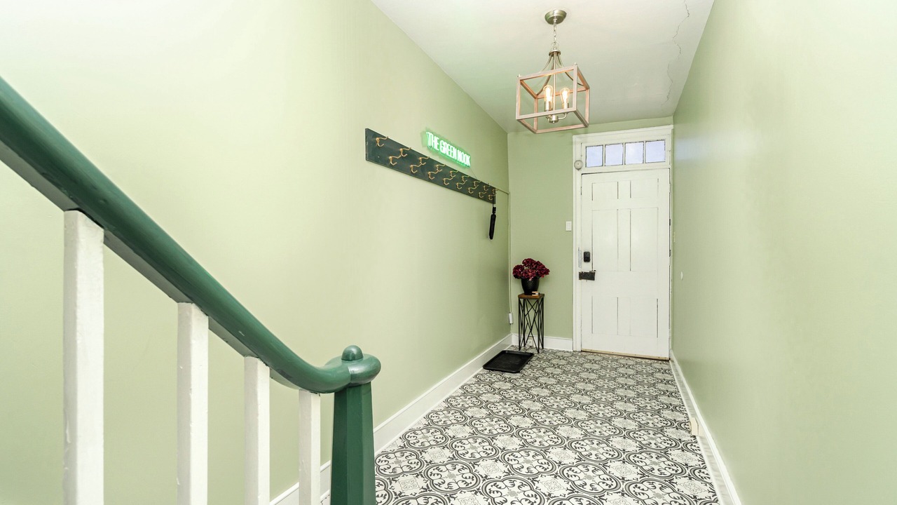 Photo of Others in Elizabethtown