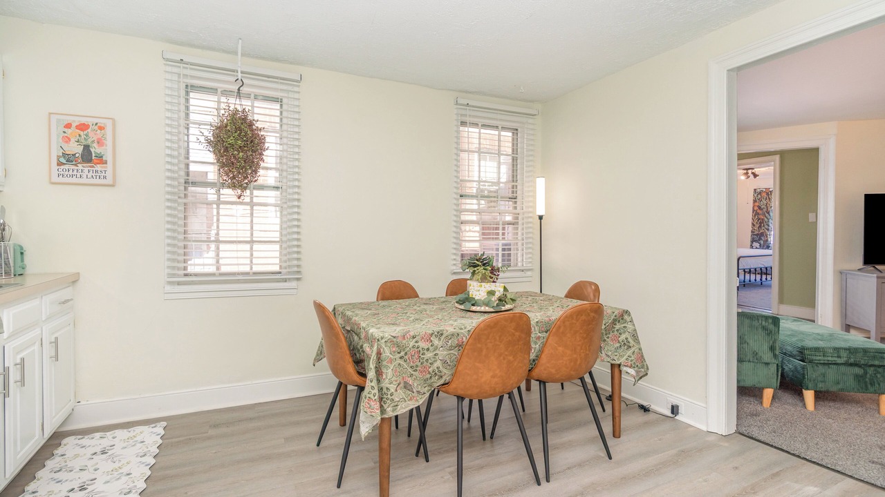 Photo of Others in Elizabethtown