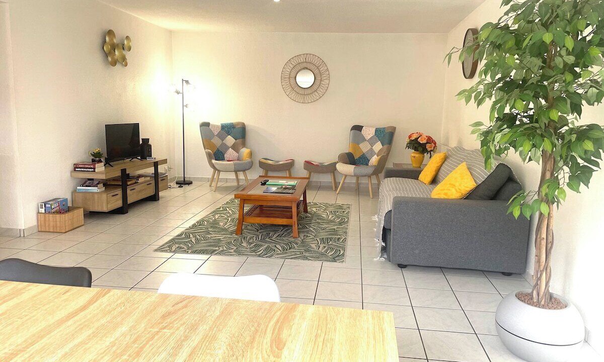 Photo of Livingroom in Sayat