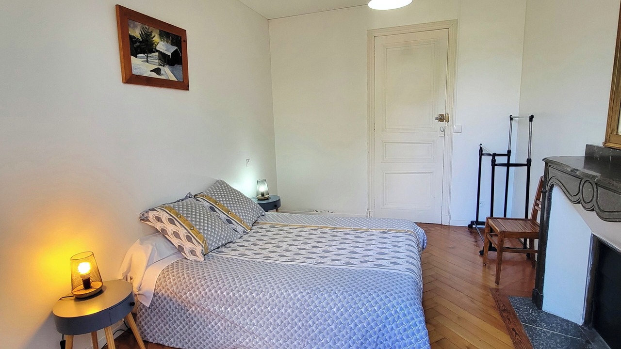 Photo of Bedroom in Bagneres-de-Luchon