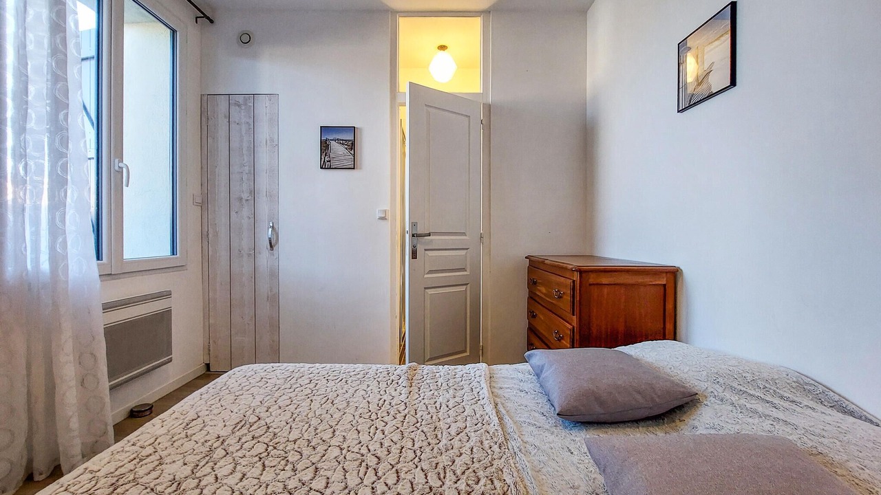 Photo of Others in Port District