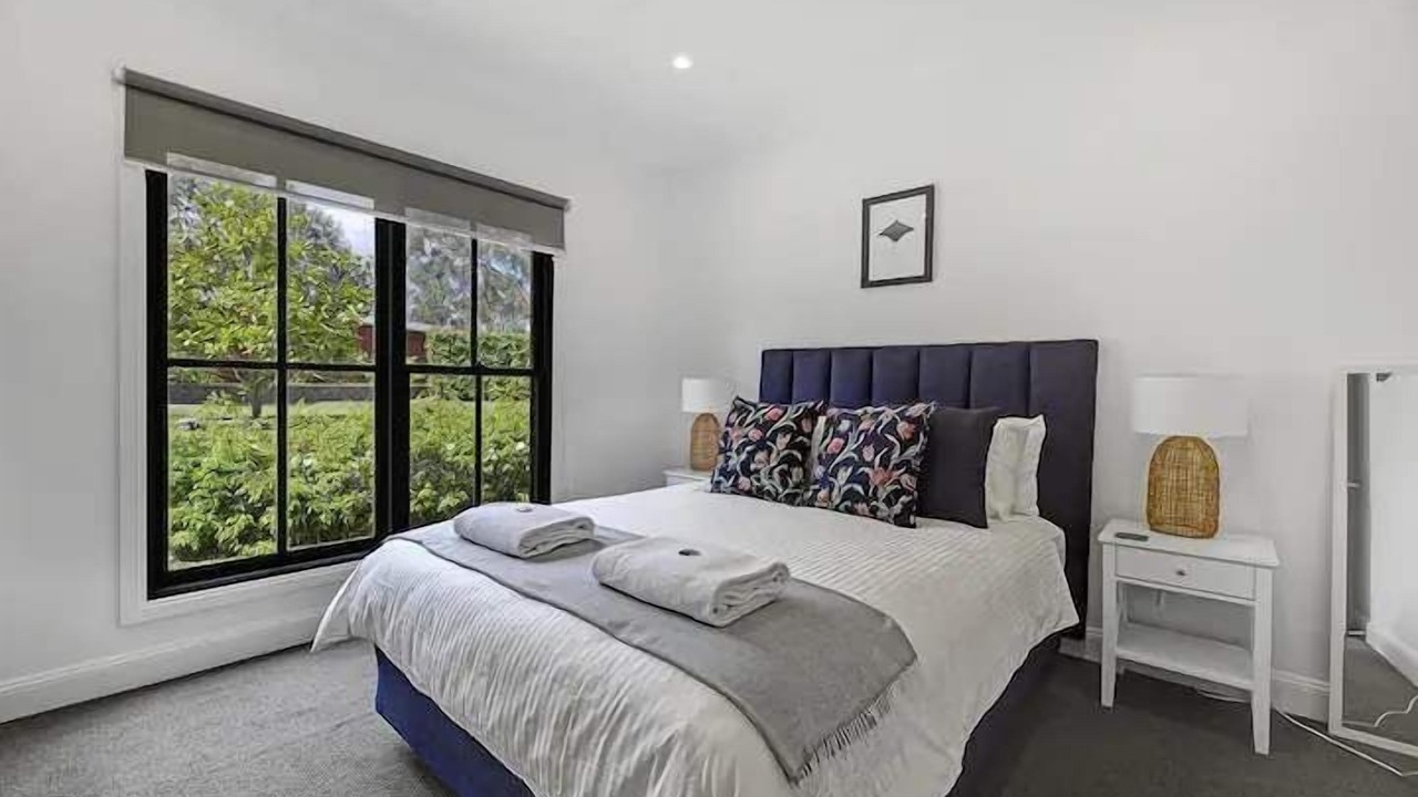 Photo of Bedroom in Orange