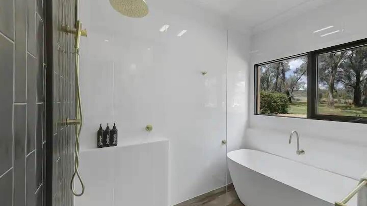 Photo of Bathroom in Orange