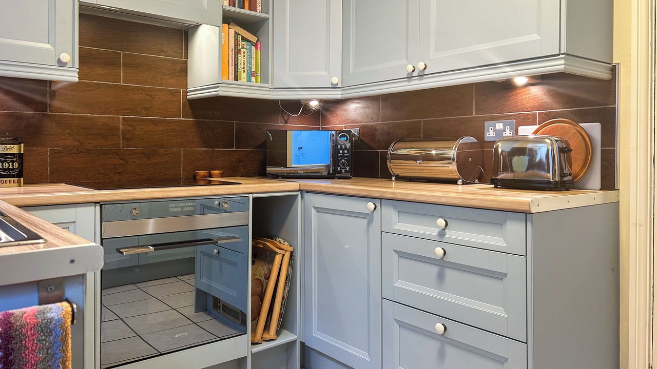 Photo of Others in Flore