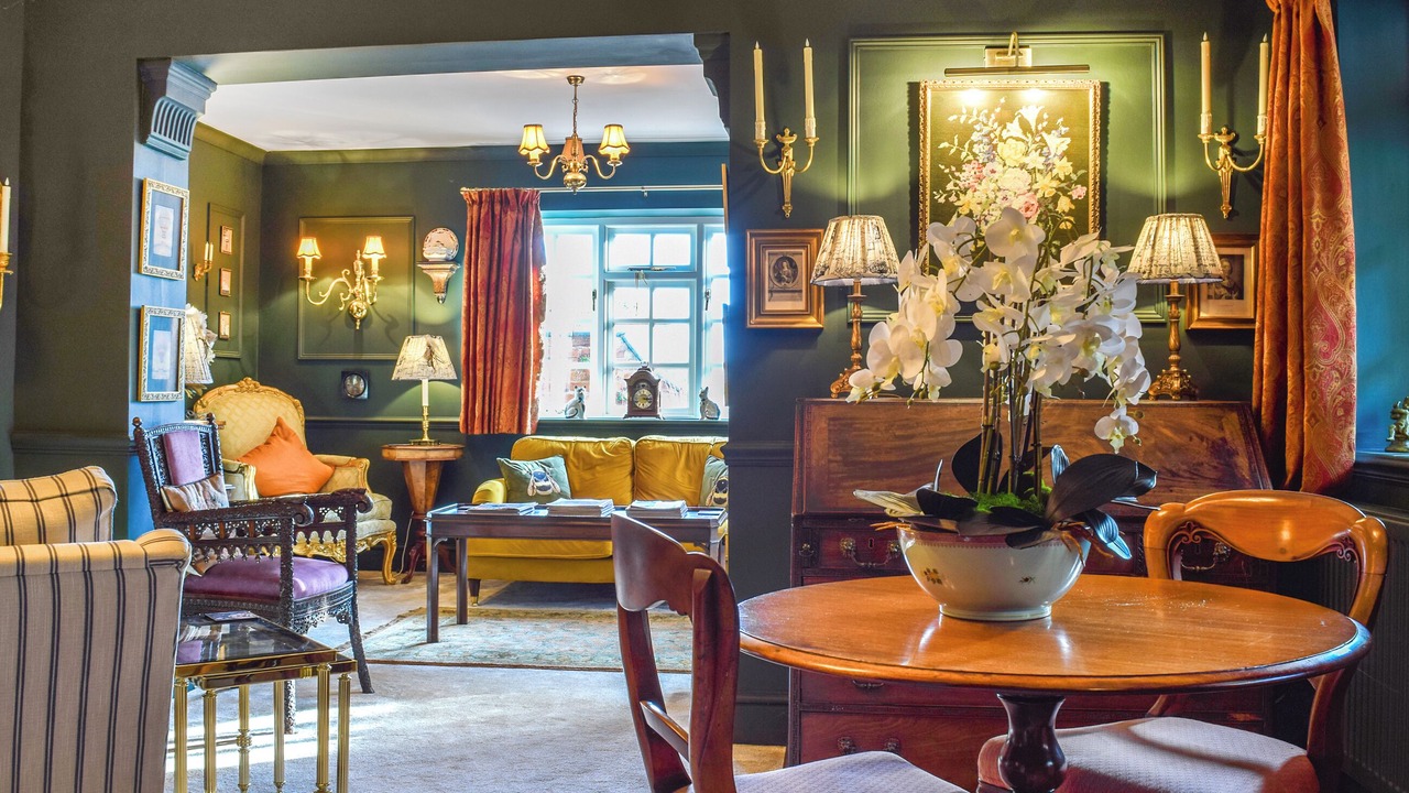 Photo of Others in Flore