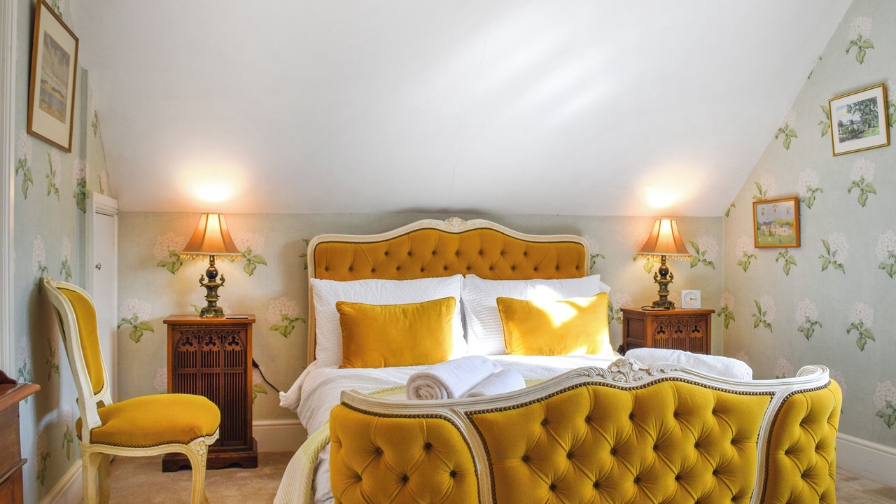 Photo of Others in Flore