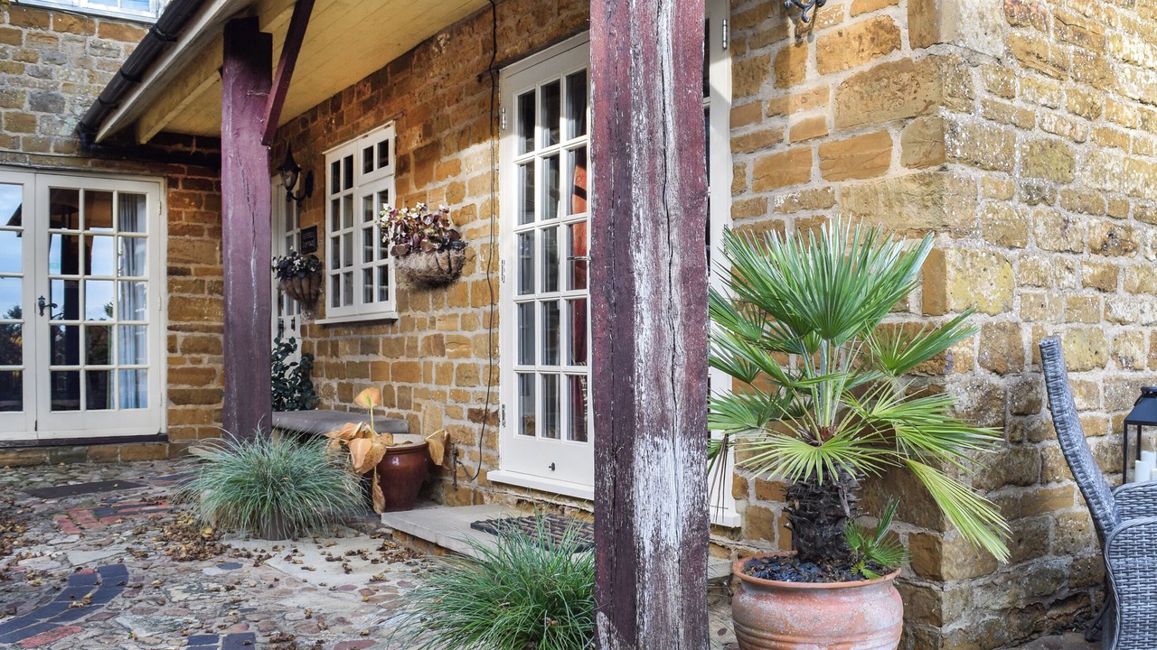 Photo of Outdoor in Flore