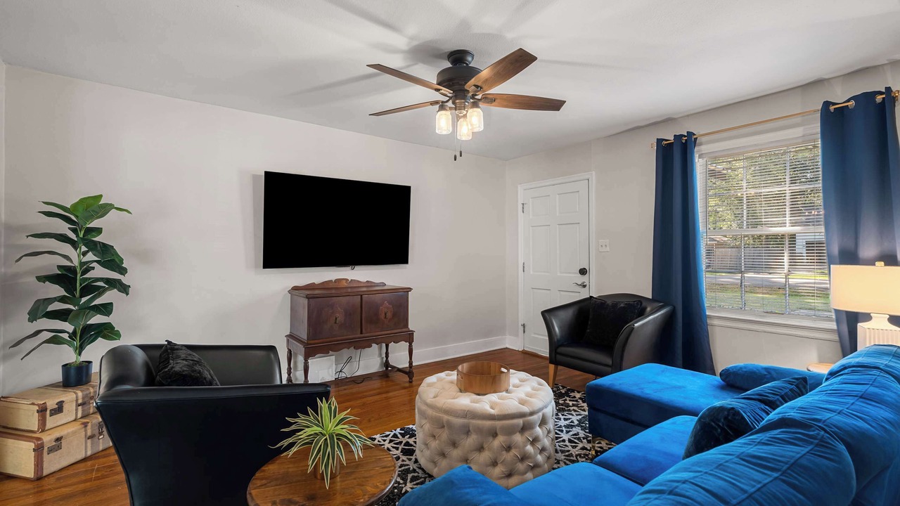 Photo of Livingroom in Hattiesburg