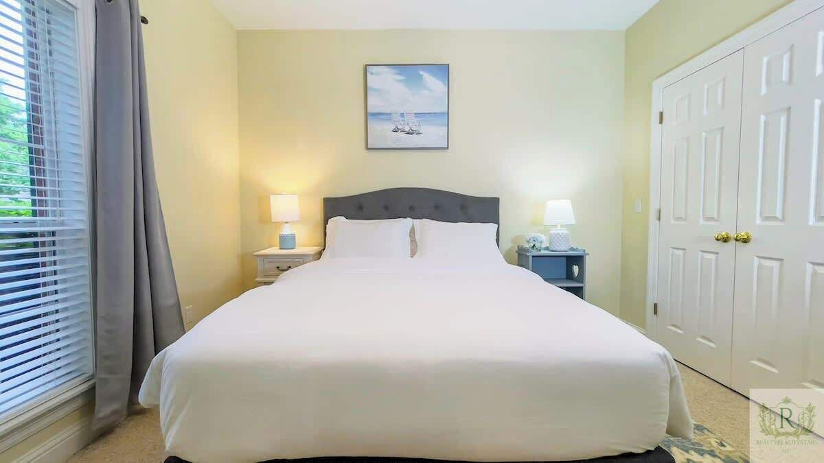 Photo of Bedroom in Hattiesburg