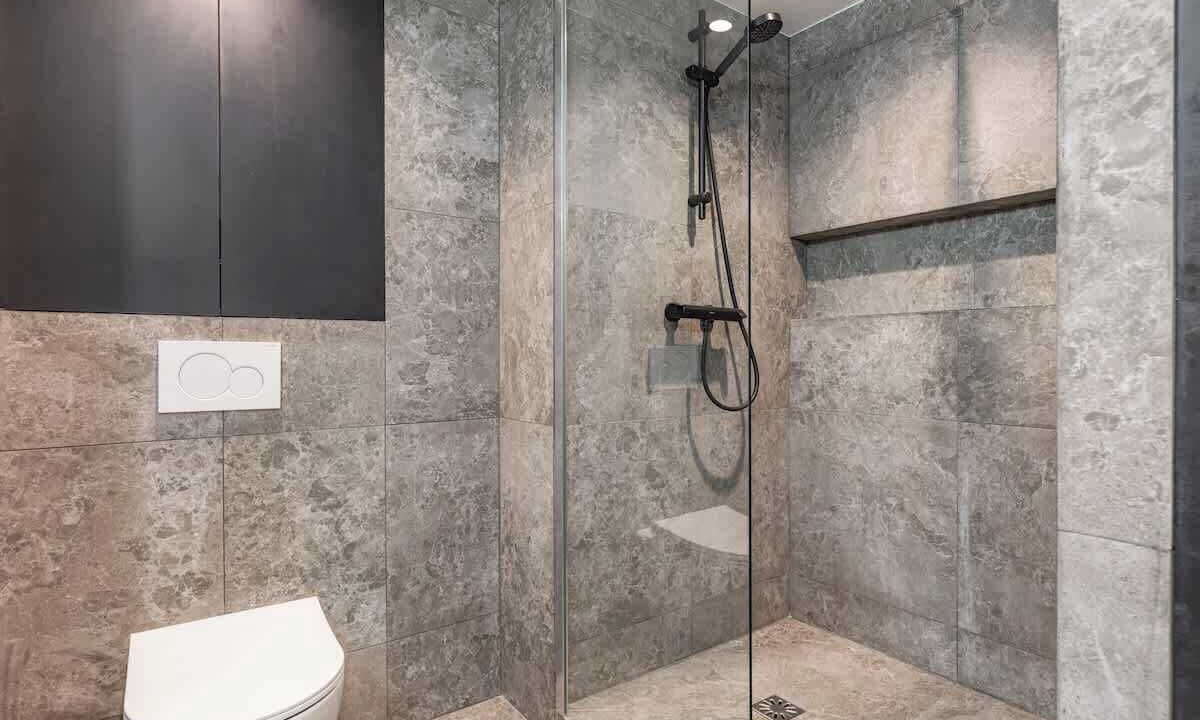 Photo of Bathroom in Arsenal