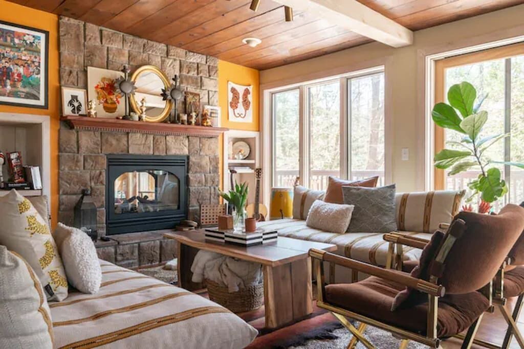 Photo of Livingroom in Kerhonkson