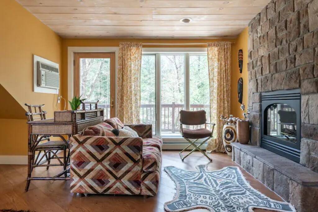 Photo of Livingroom in Kerhonkson