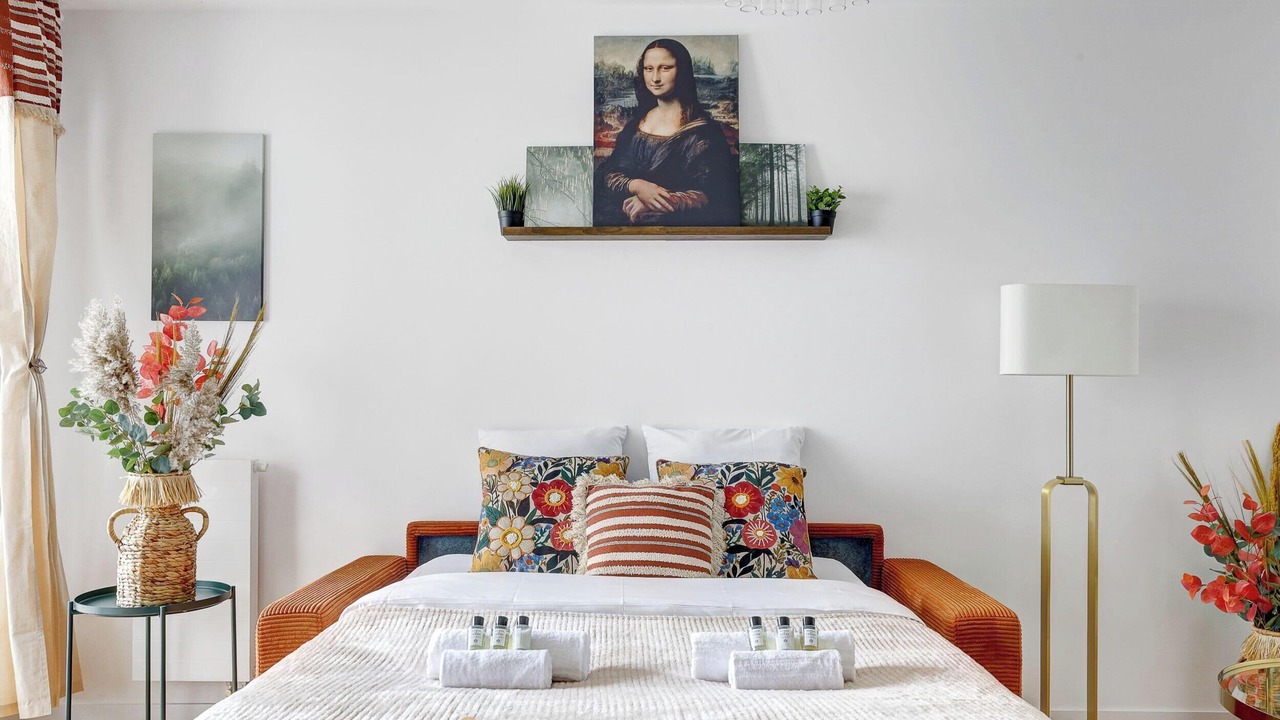 Photo of Bedroom in Suresnes