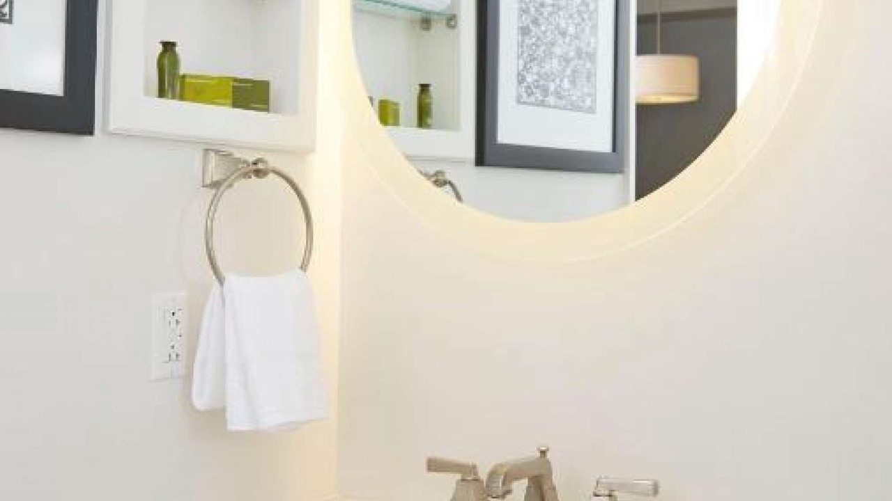 Photo of Bathroom in Midtown