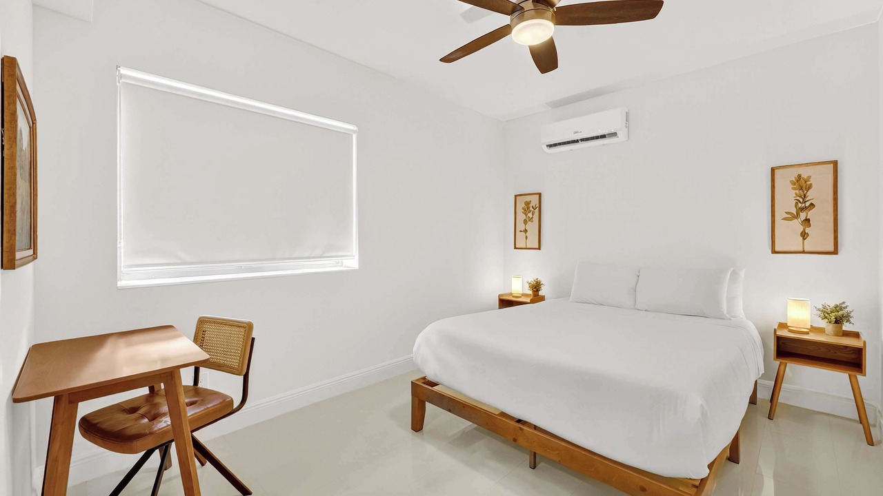 Photo of Bedroom in Beverly Heights
