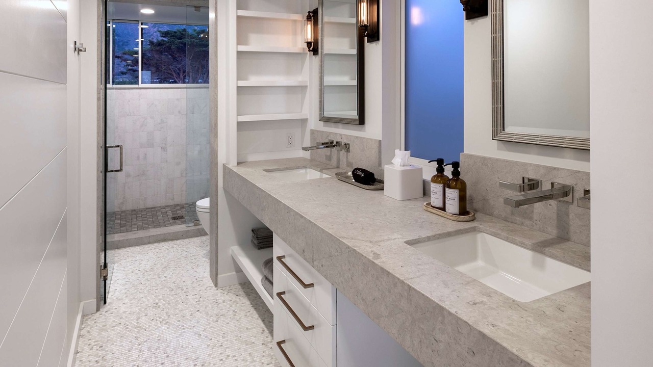 Photo of Bathroom in Ventura