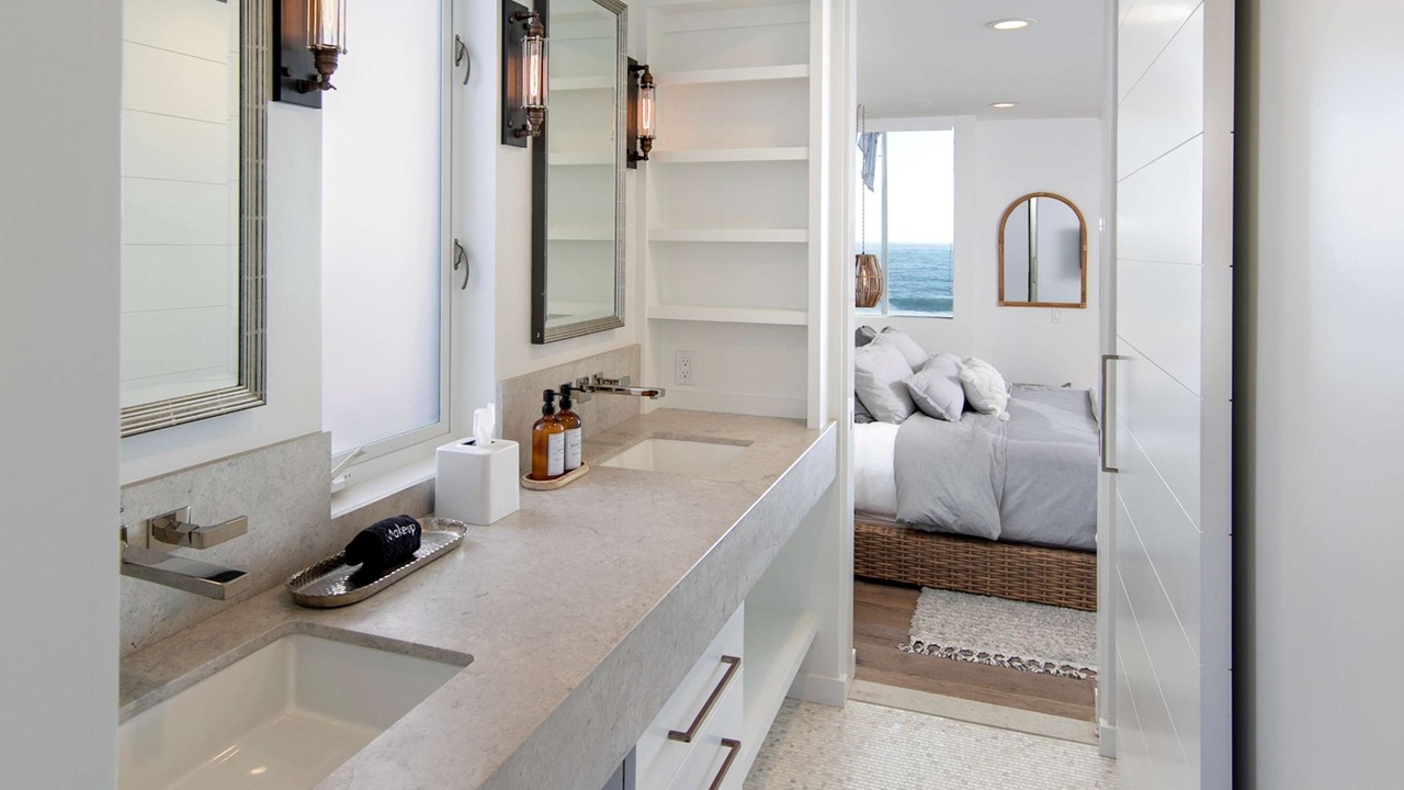 Photo of Bathroom in Ventura