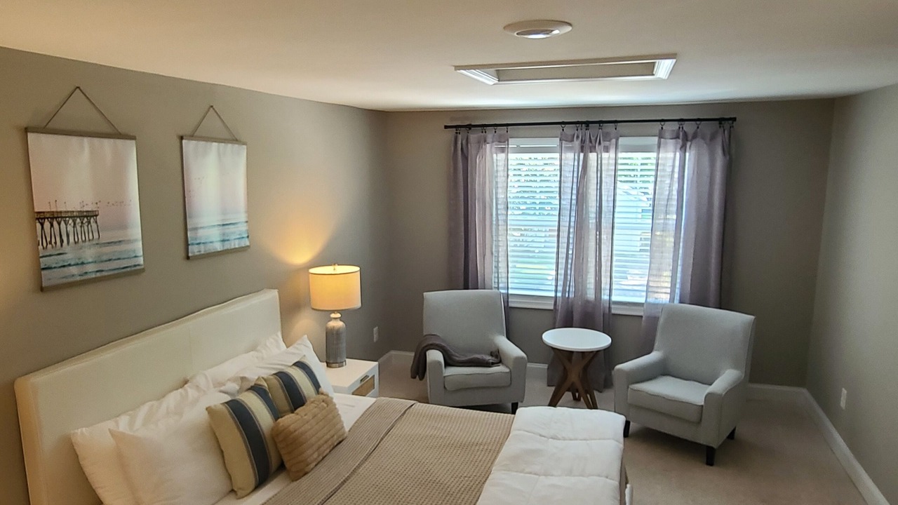 Photo of Bedroom in Arundel on the Bay