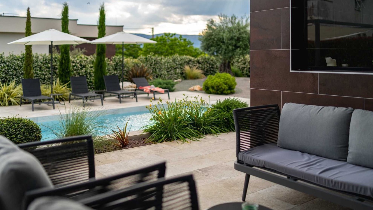 Photo of Patio Balcony in Brzac