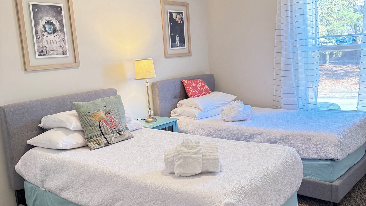 Photo of Bedroom in Downtown