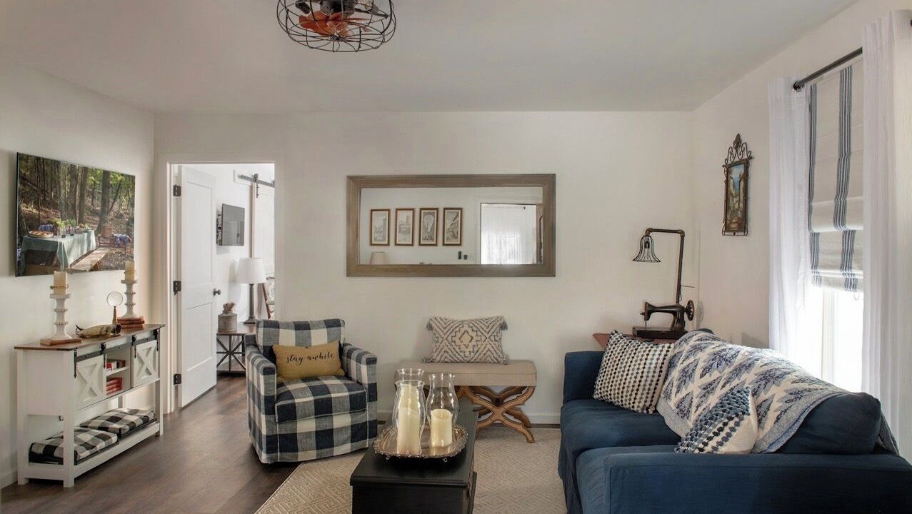 Photo of Livingroom in Russellville