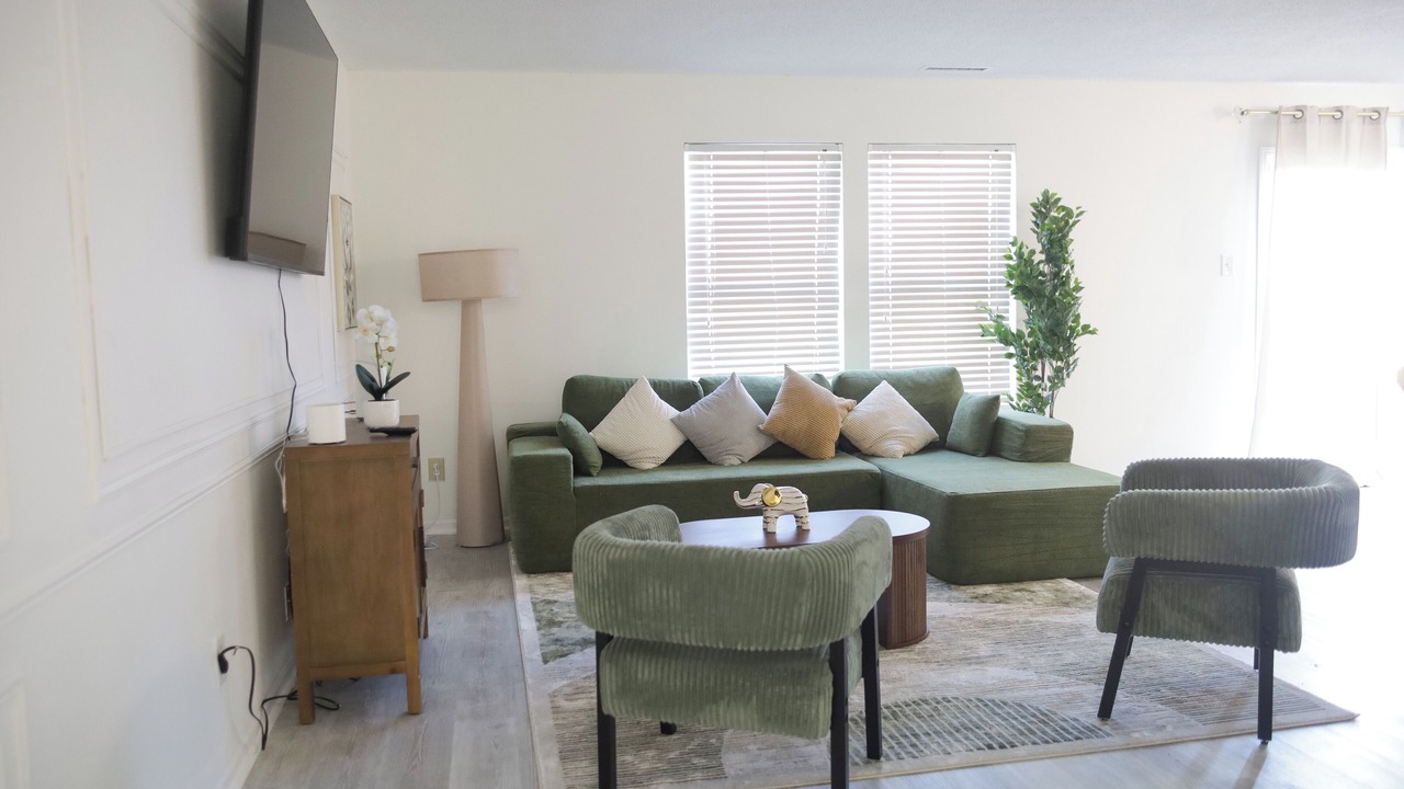 Photo of Livingroom in Wayne