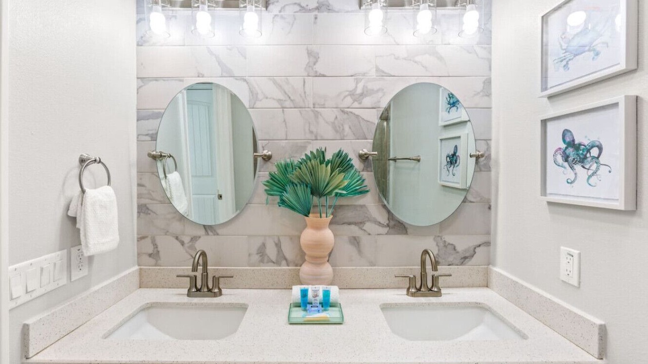 Photo of Bathroom in Terramar Beach