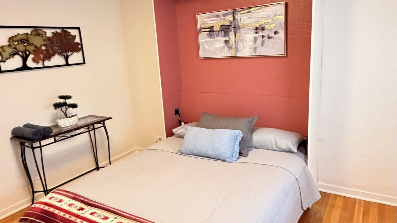 Photo of Bedroom in Albuquerque