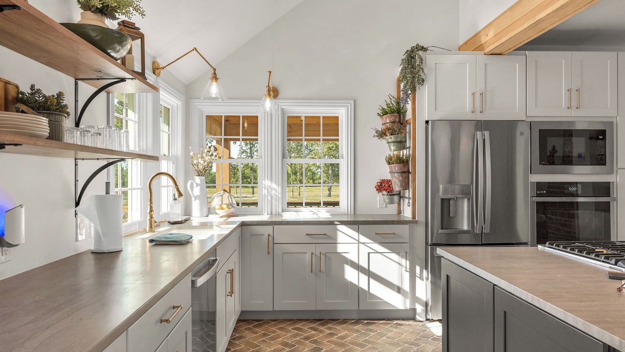 Photo of Kitchen in Brookline Station
