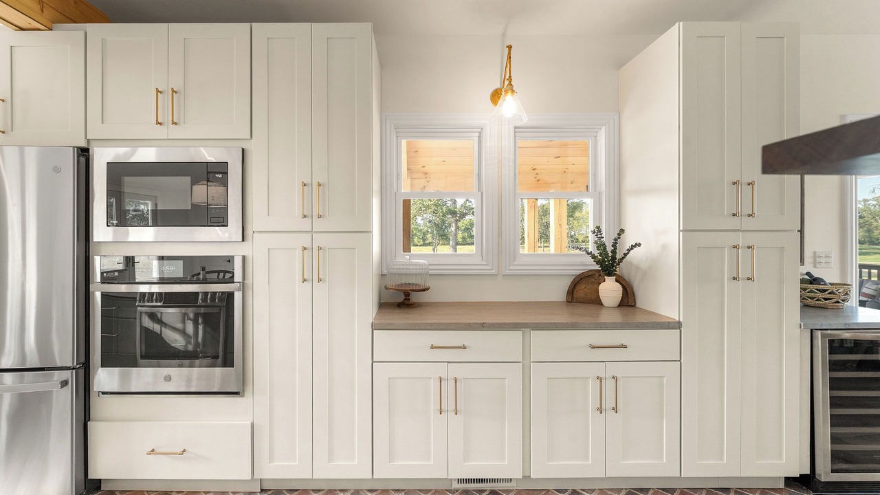 Photo of Kitchen in Brookline Station